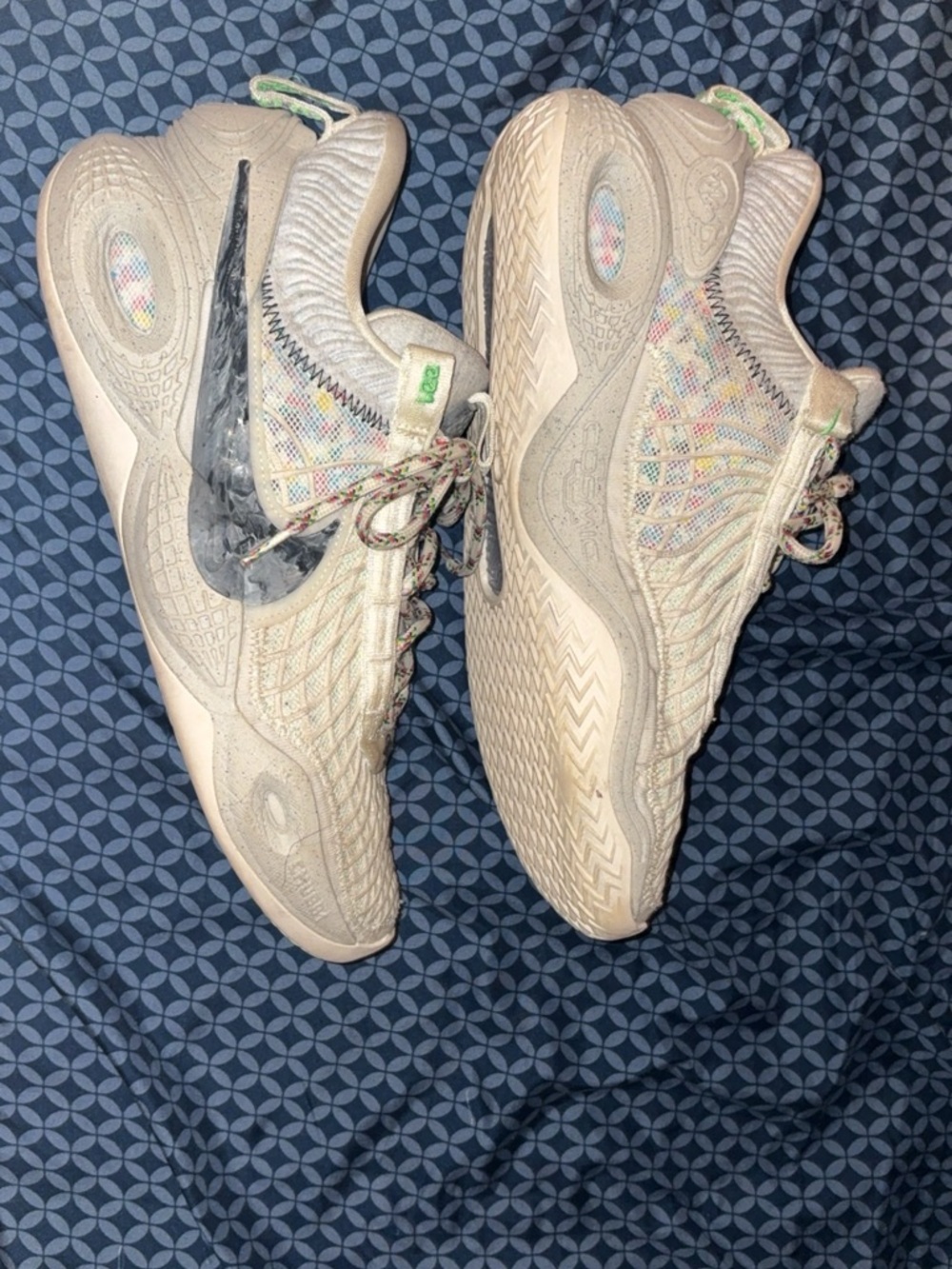 Nike Cosmic Unity